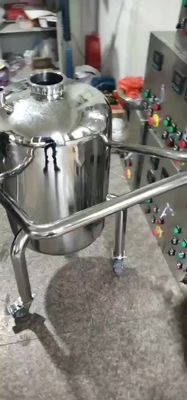 De Industriële Vloeistof van China Tankbier mengen/Alcohol/Drank/van de Wijnopslag Tank die in Voedsel, Pharma wordt gebruikt die